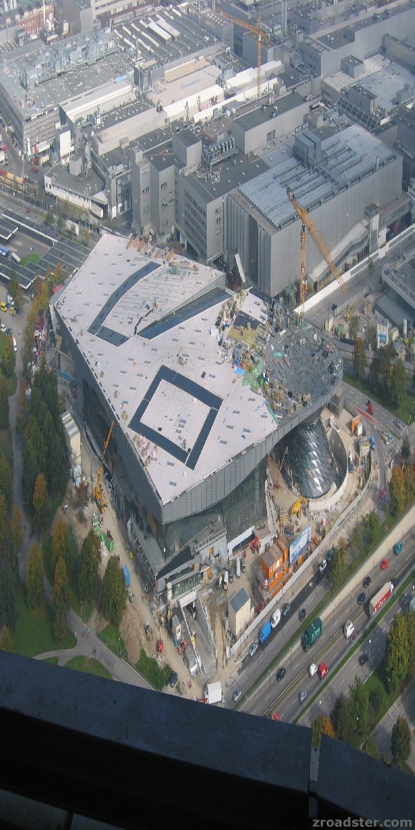 Neues BMW Auslieferungszentrum 2