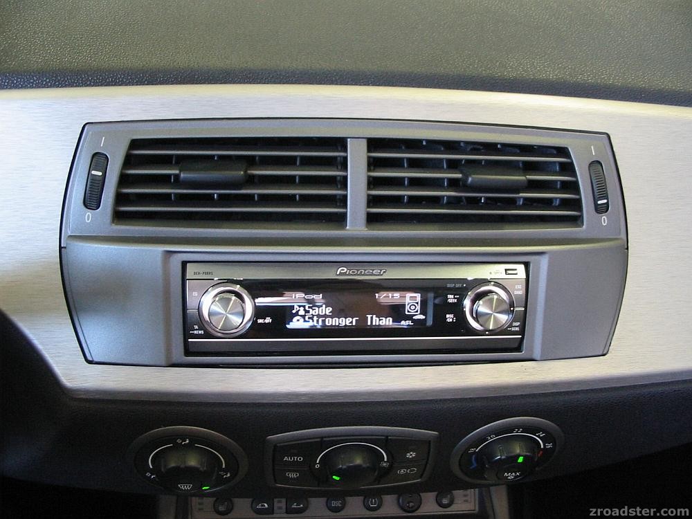 Neues Radio inkl. Blendenumbau