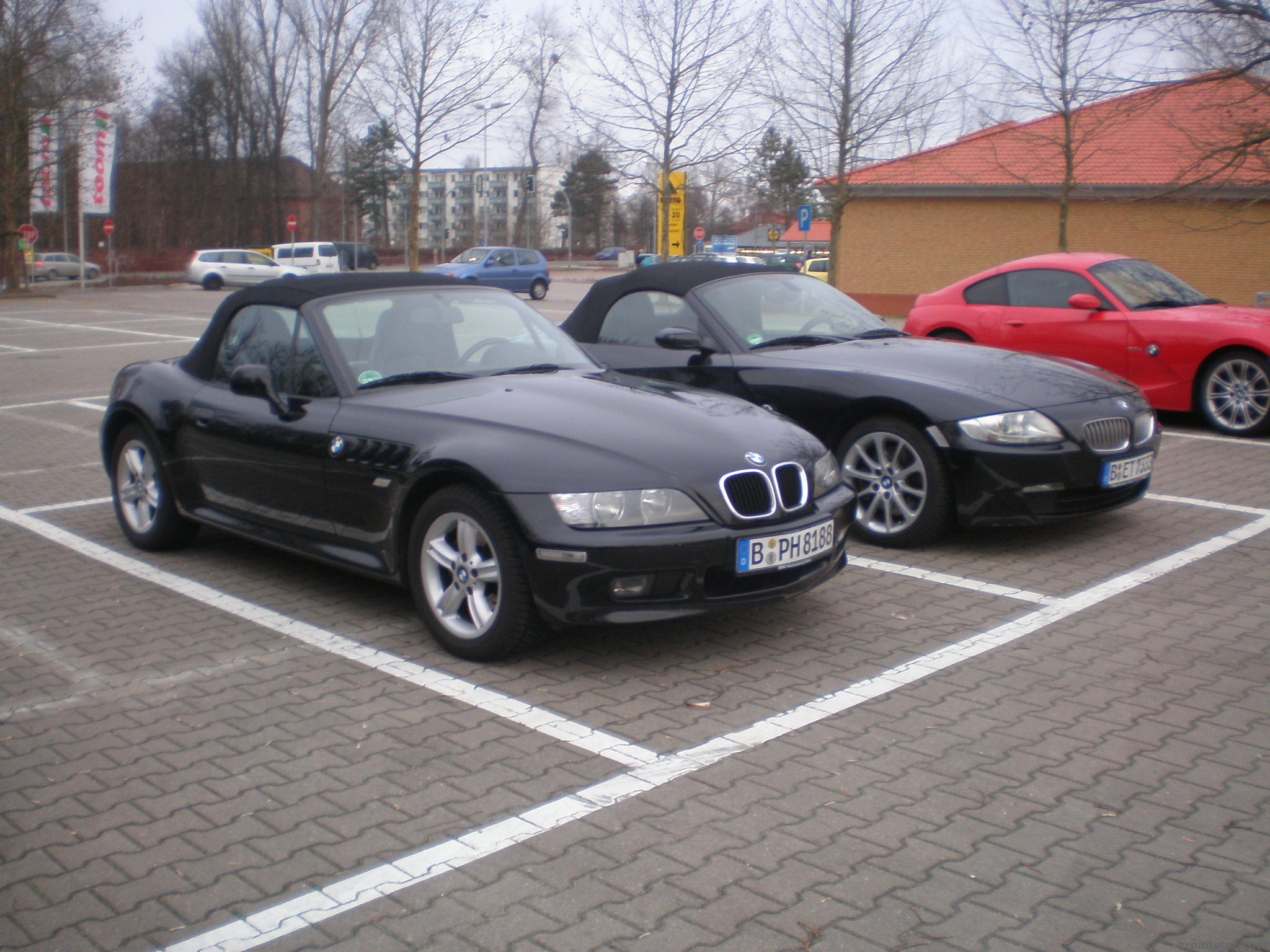 P2020002