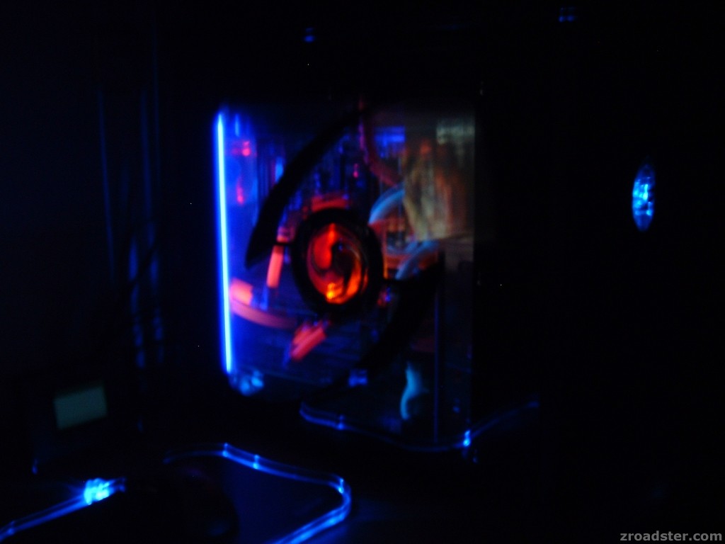 PC bei Nacht