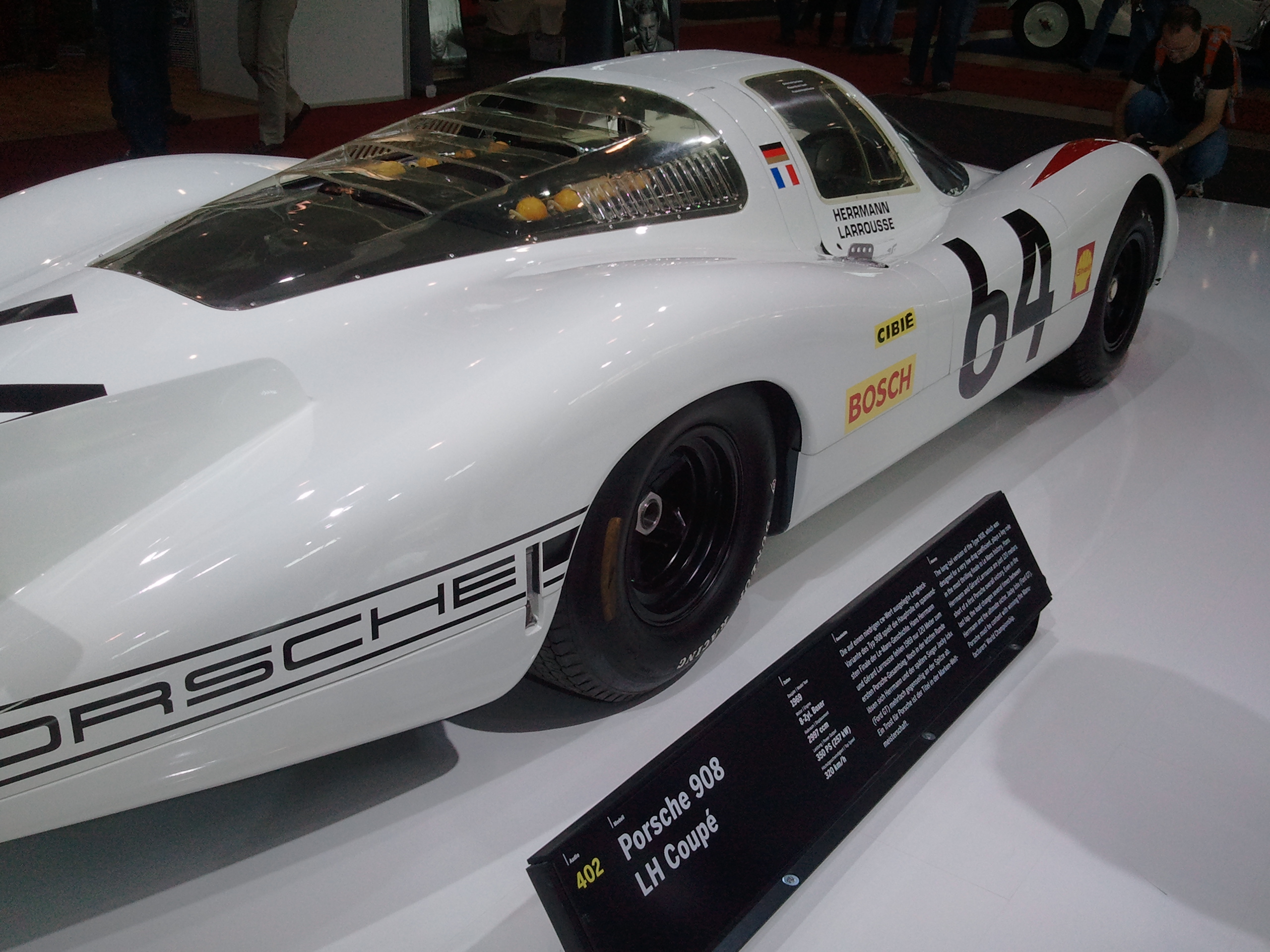 Porsche 908