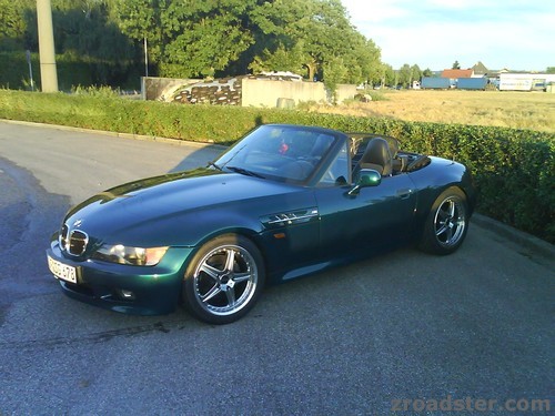 Roadster 4 ever!!!!!!!!!!