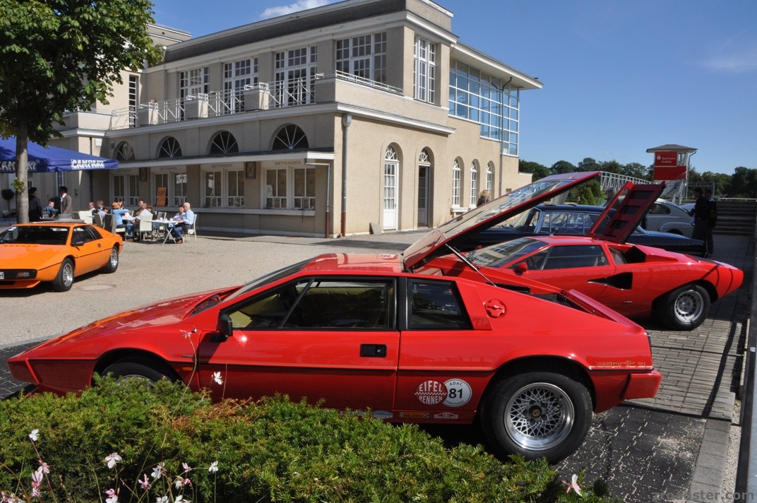 Saisonabschluss Galopprennbahn Krefeld