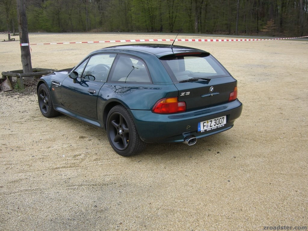 Schwarz