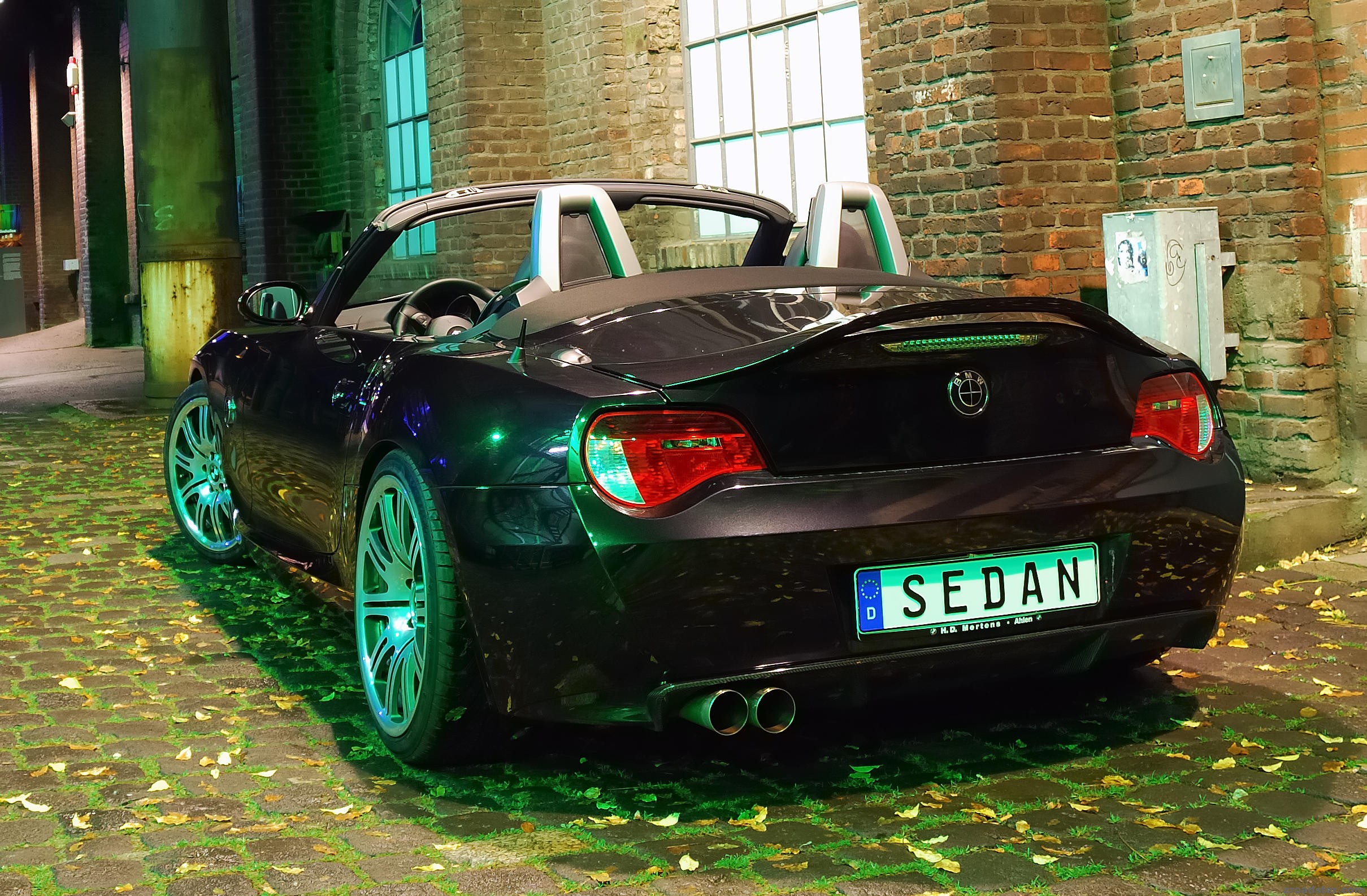 Sedan bei Nacht 2