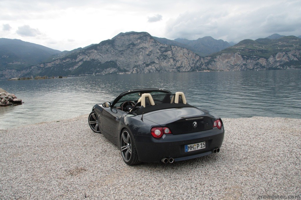 **Sunseeker** goes Quantum of Solace