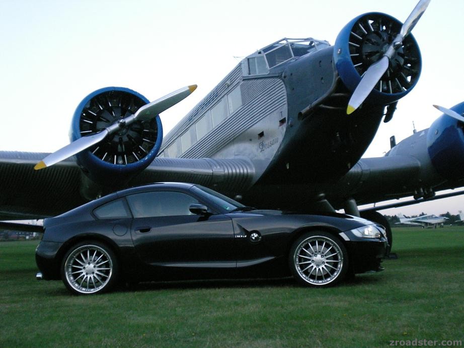 Tante Ju meets Z4 coupé
