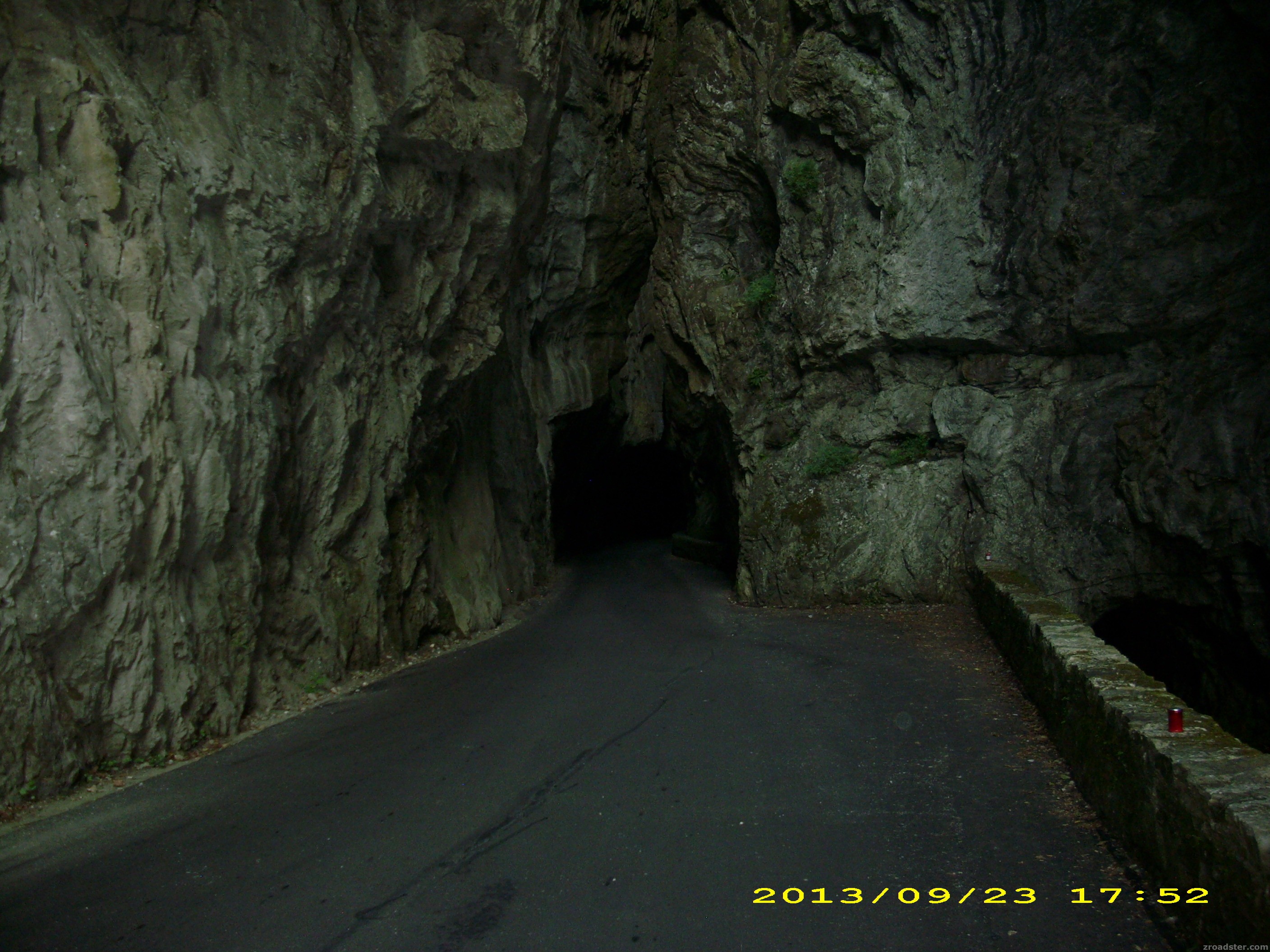 Tunnel