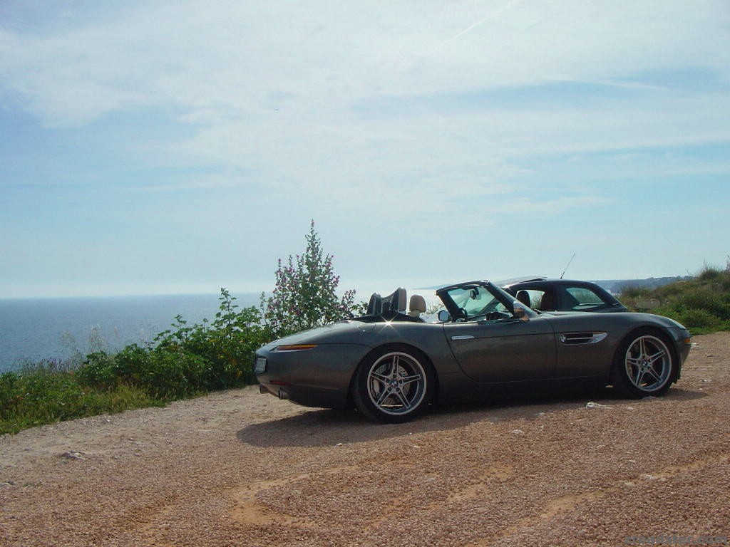 über der Küste ...