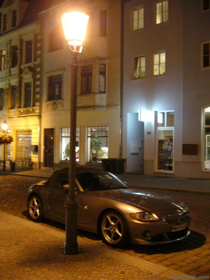 unter einer Laterne .... (Köthen)