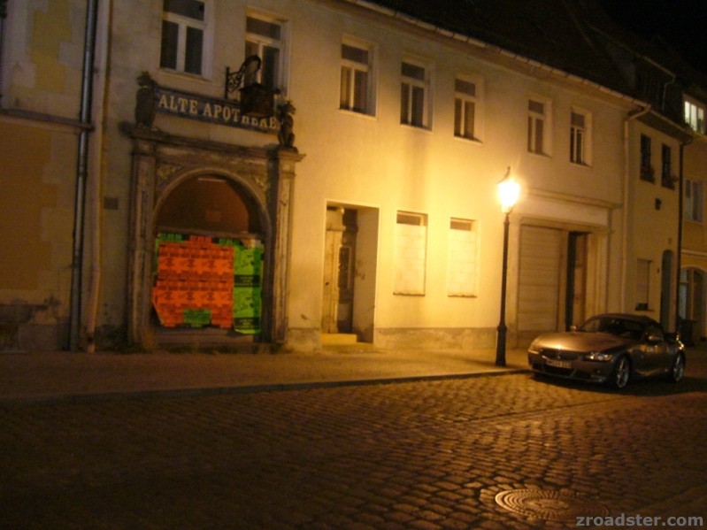 unter einer Laterne .... (Köthen)