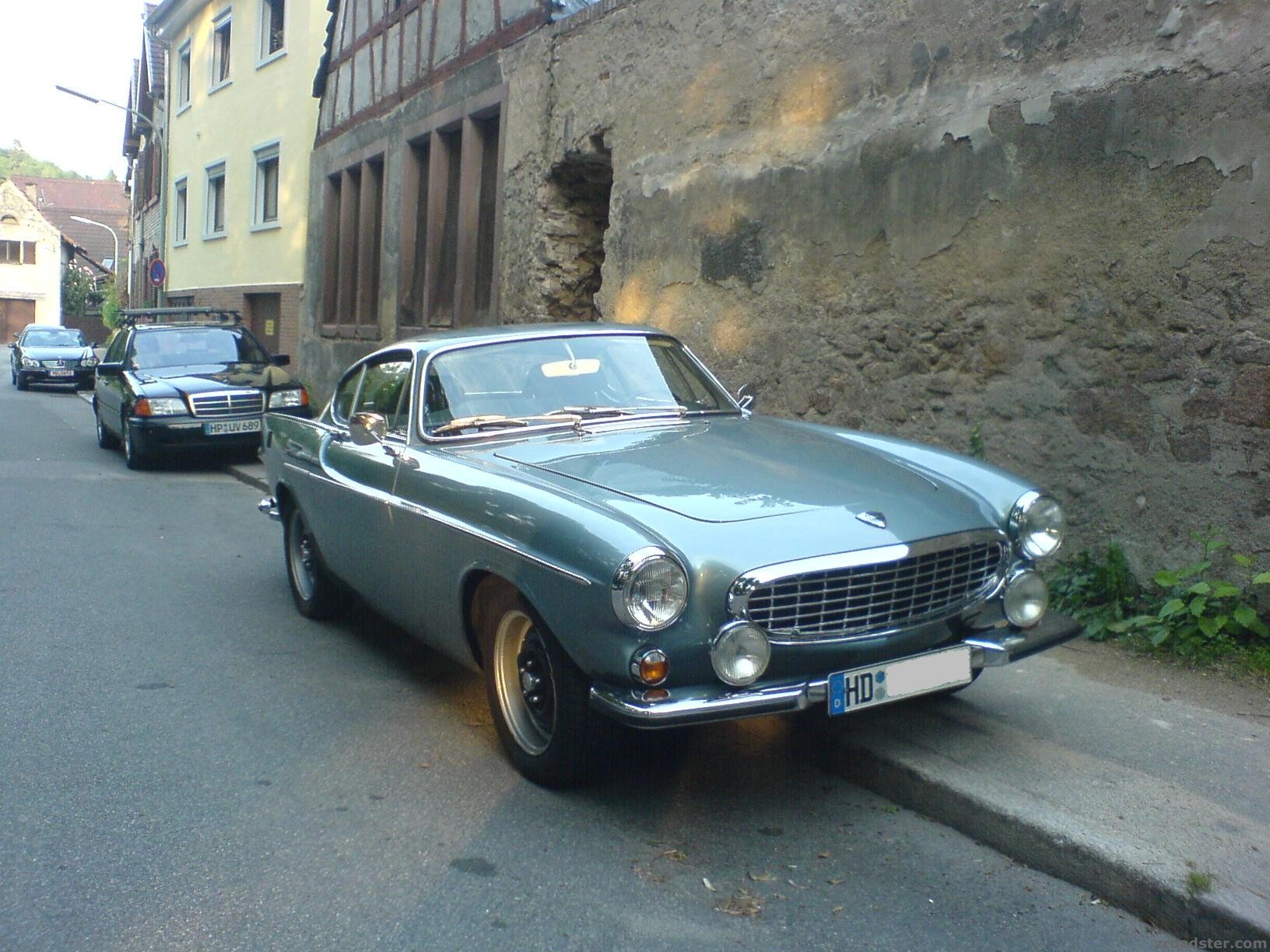 Volvo P1800E