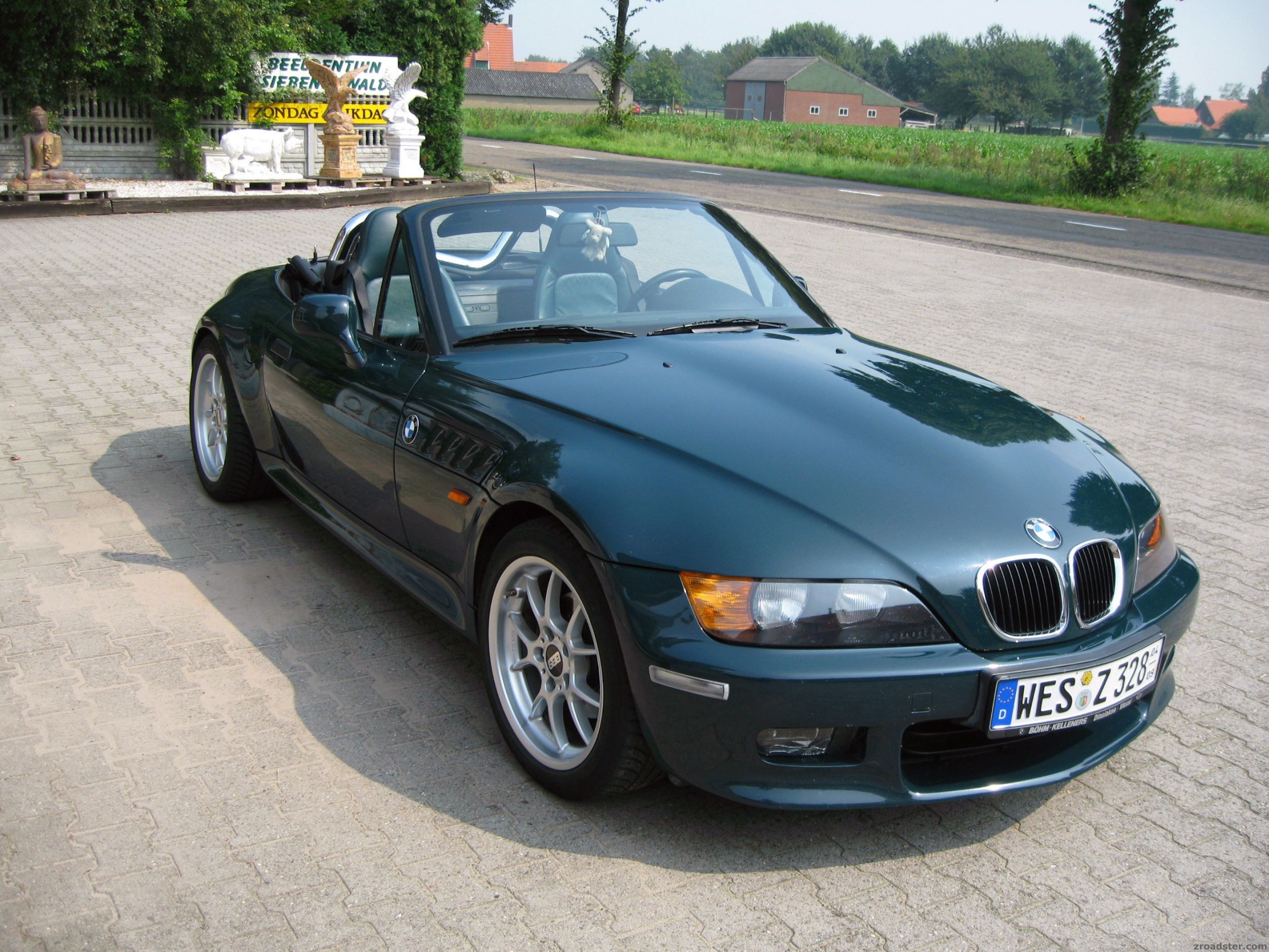 Z328