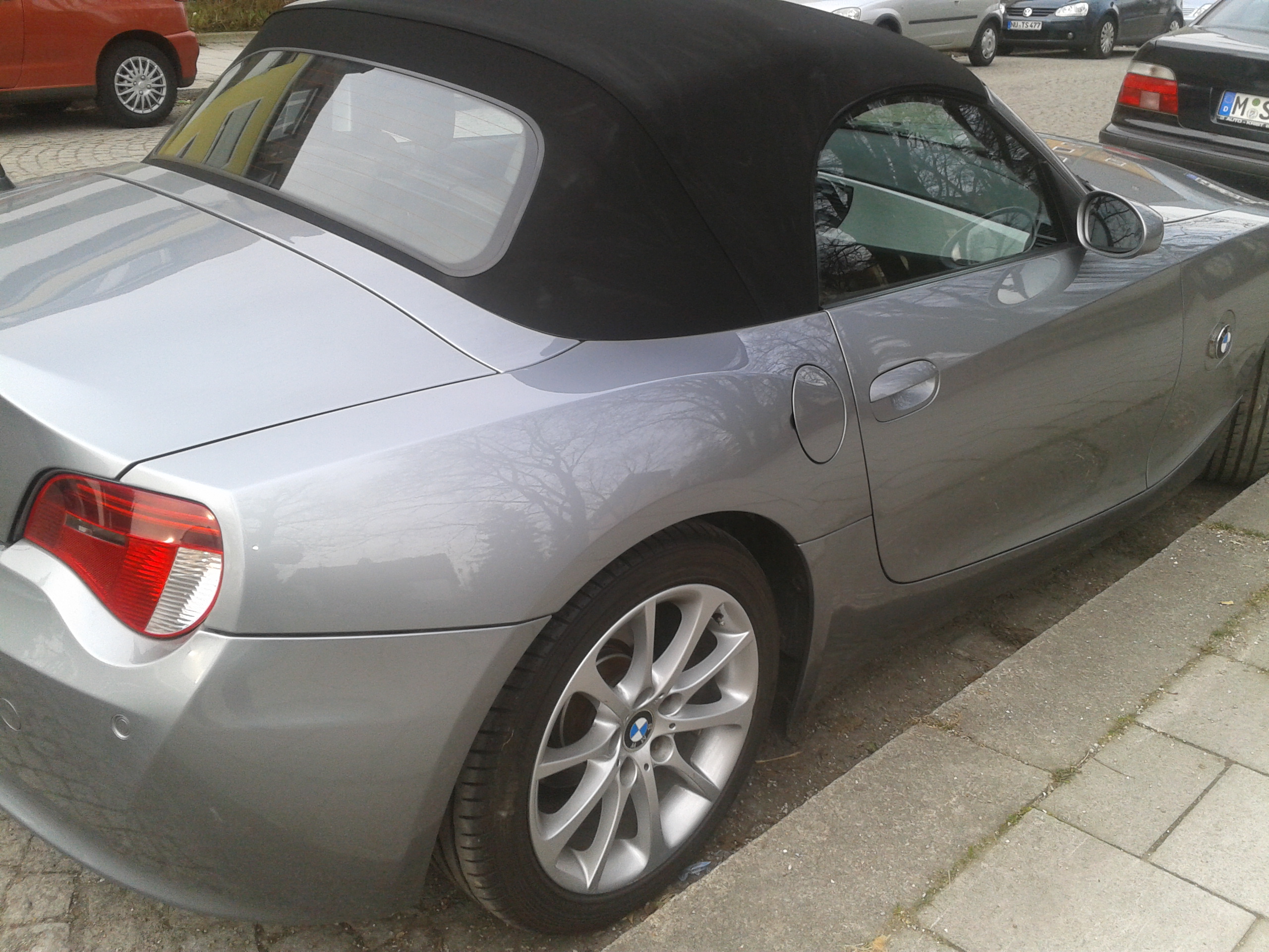 Z4 2.0i