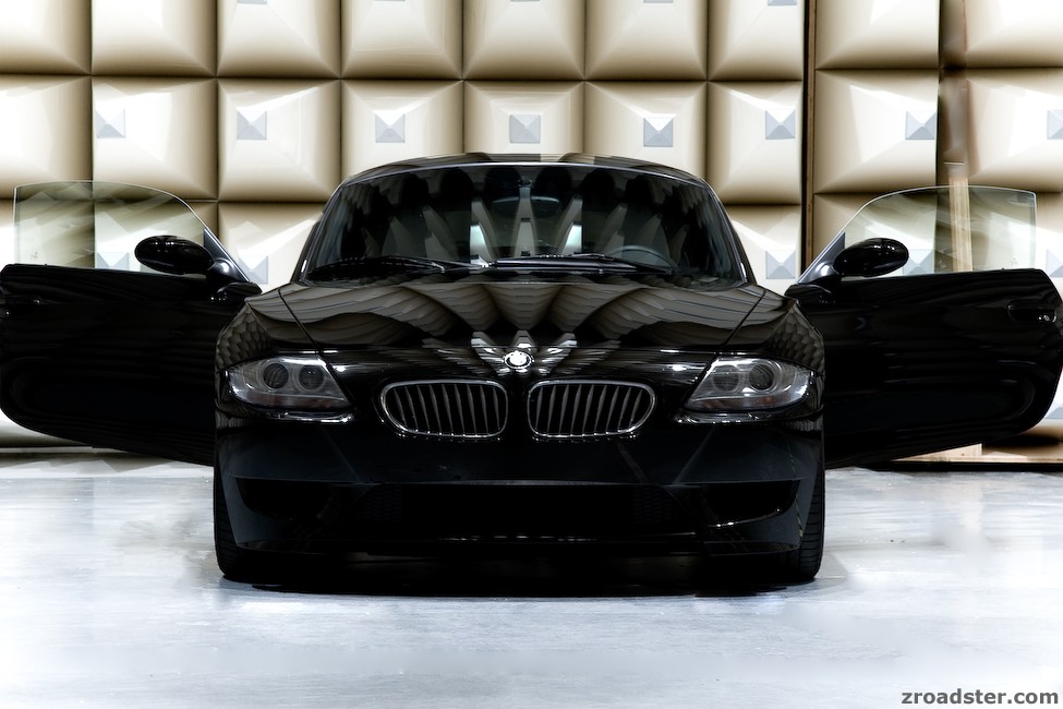 Z4 Coupe in Absorberhalle