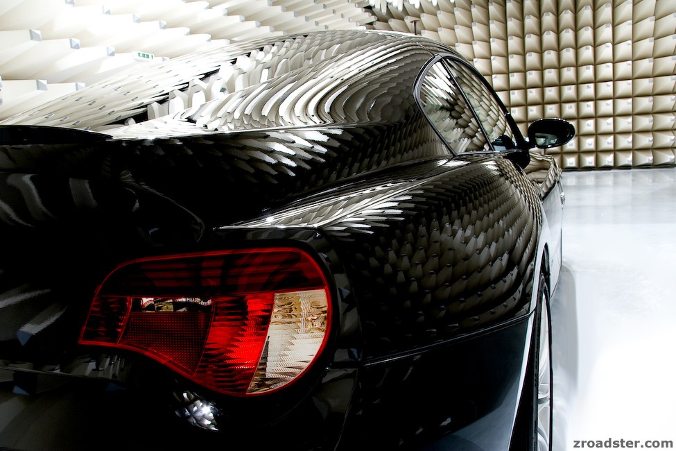 Z4 Coupe in Absorberhalle