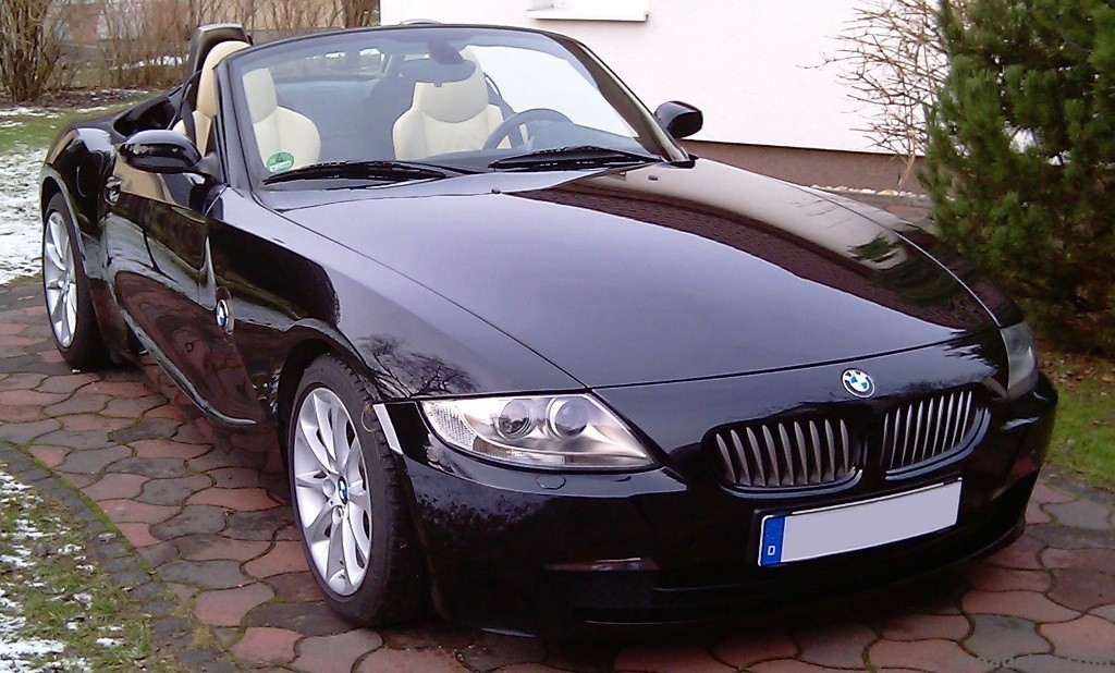 Z4_3_0Si