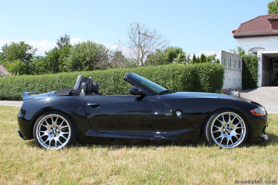 zroadster24