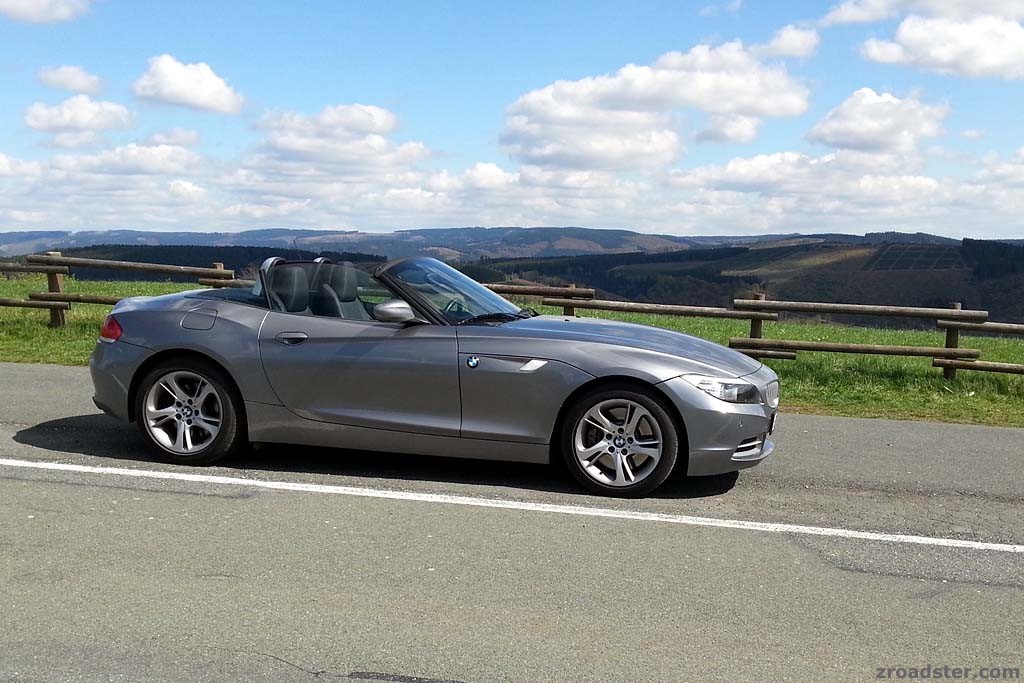 zroadsterWP_20140416_008