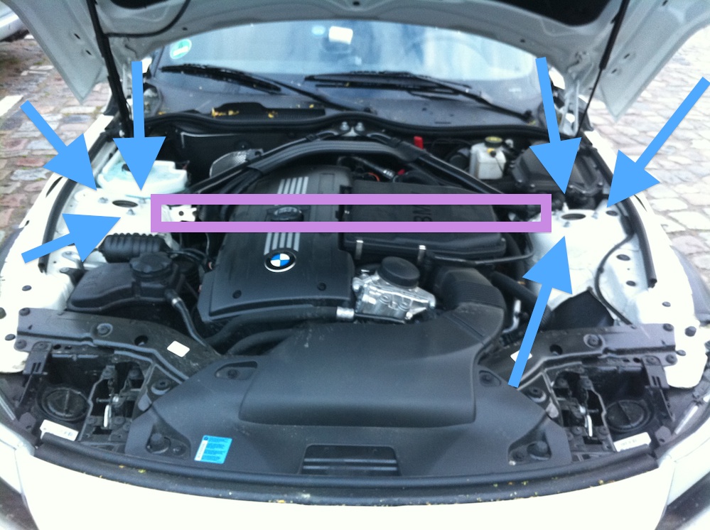 z4-motorraum-klein-domstreben.jpg
