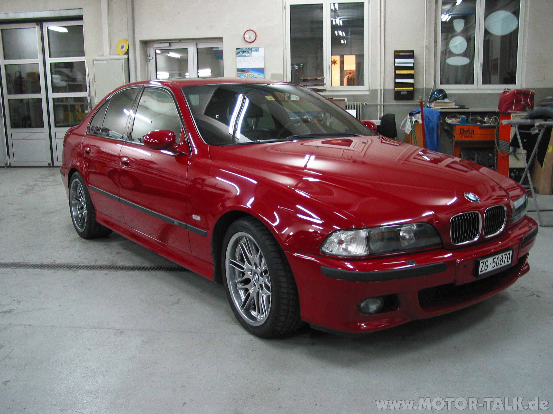 bmw-m5-imolarot-bild01-15660.jpg