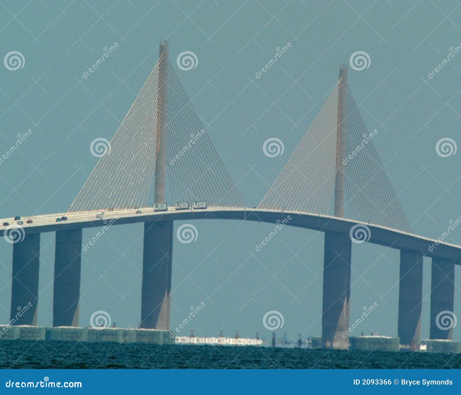 sunshine-skyway-bridge-2093366.jpg