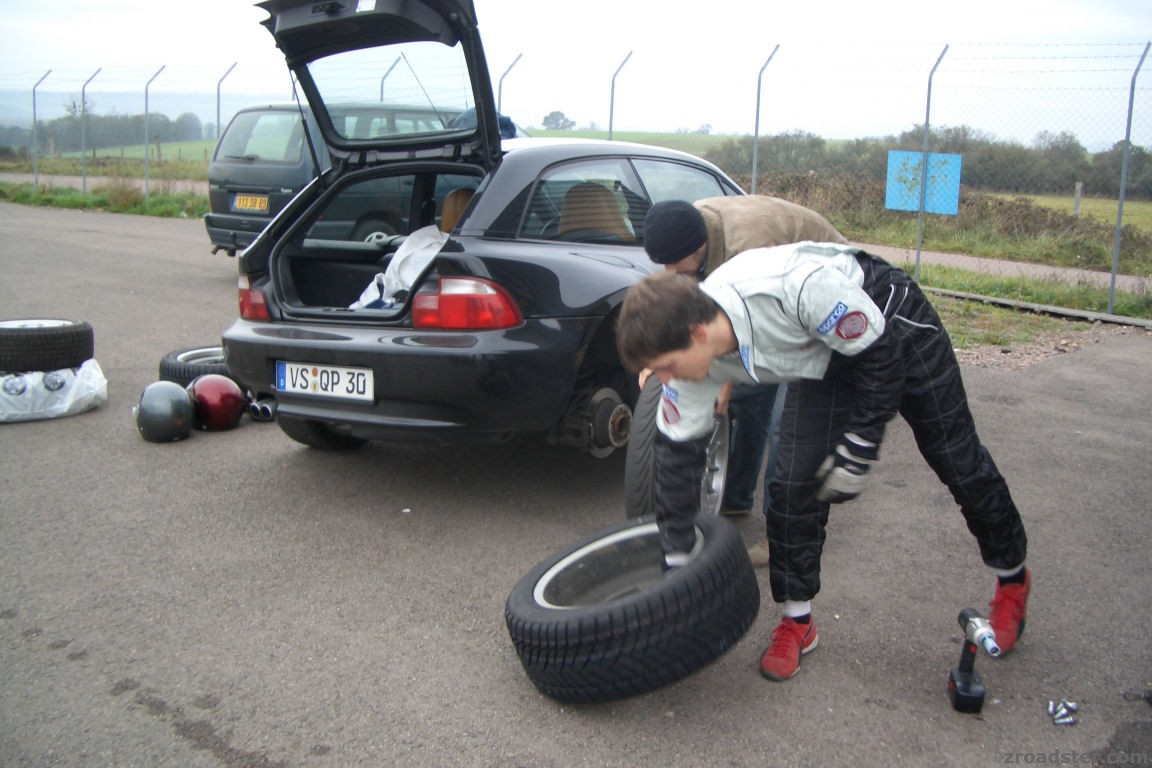Wheel_change.JPG