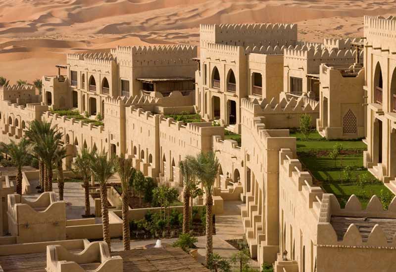 Qasr-Al-Sarab-hotel-view.jpg