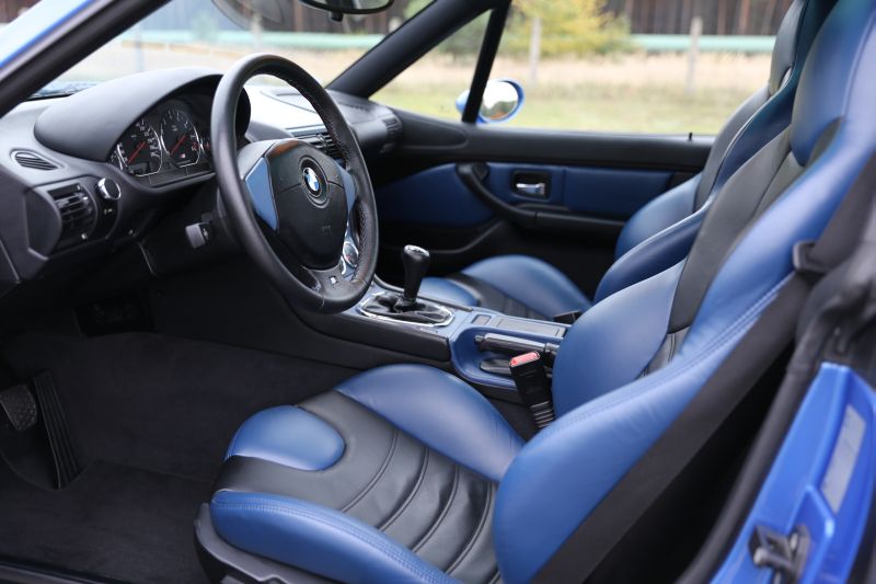 31703200eb.jpg