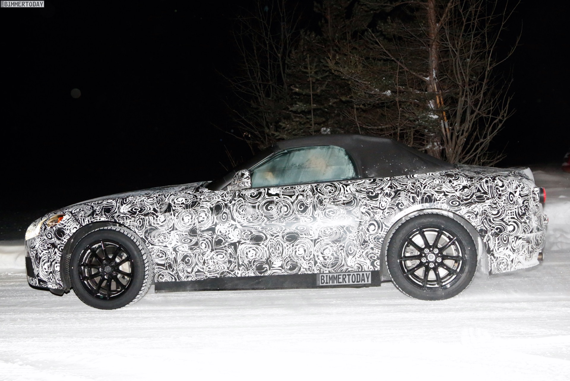 2018-BMW-Z4-Roadster-Z5-Erlkoenig-04.jpg
