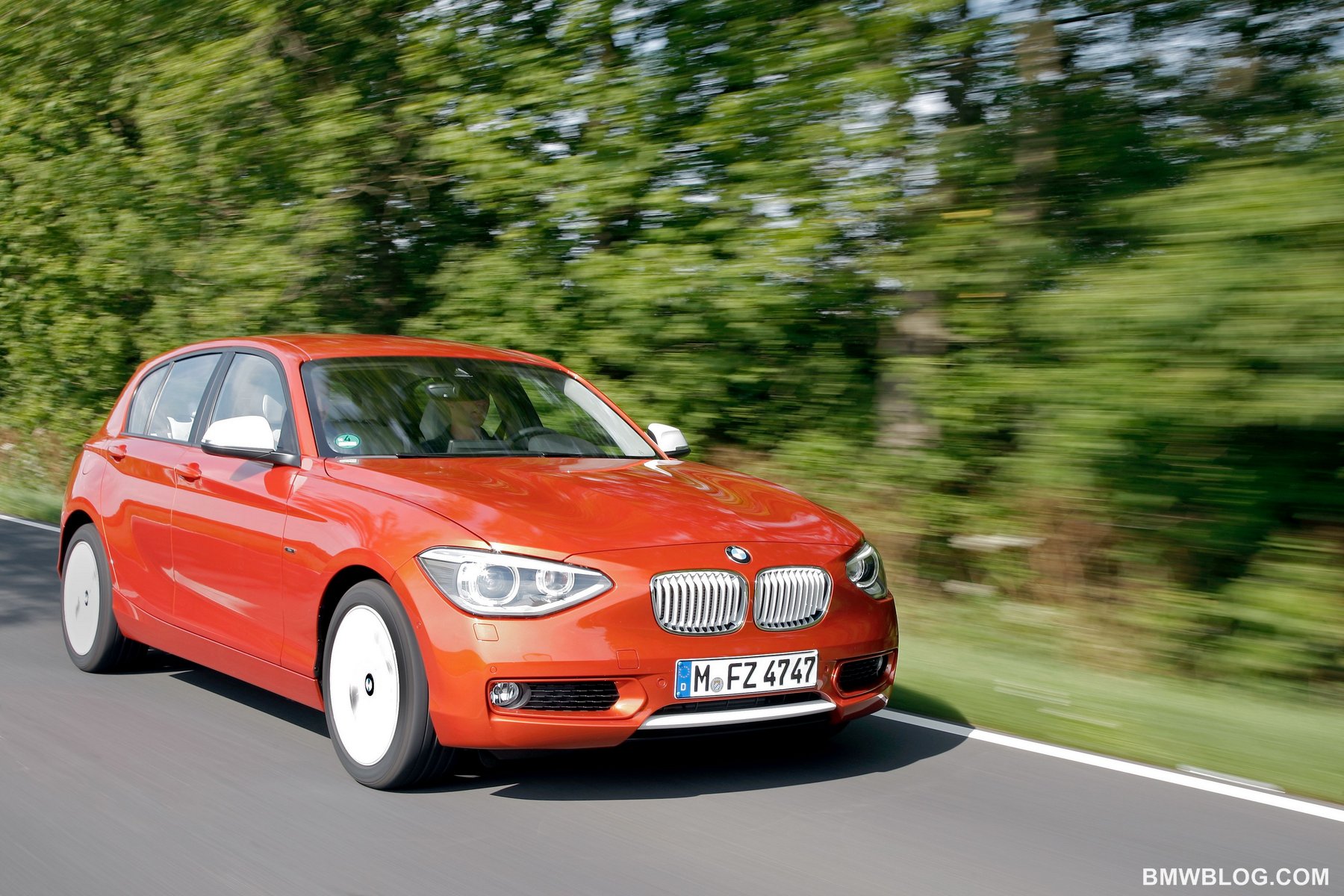 bmw-1-series-valencia-orange.jpg