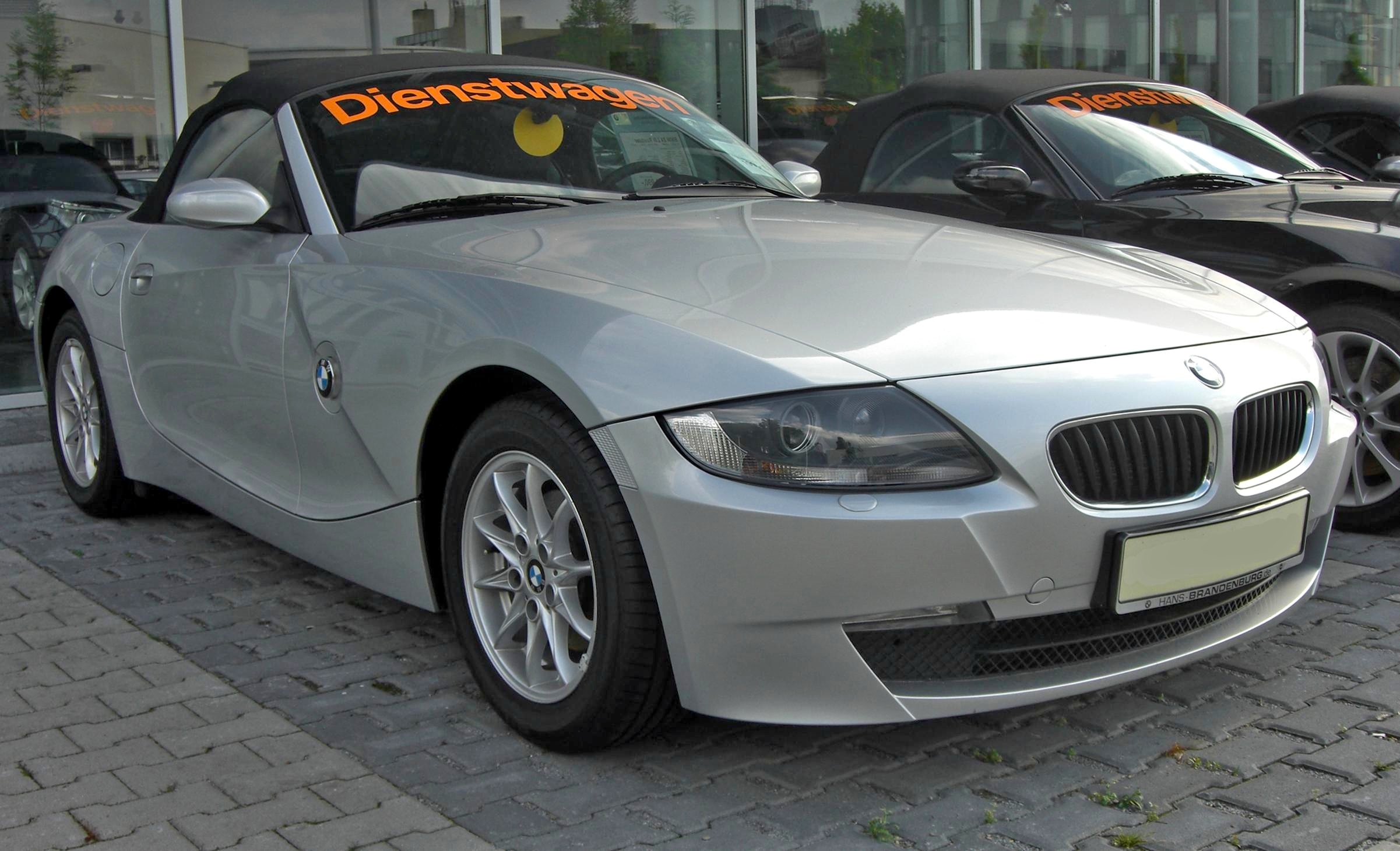 BMW_Z4_Roadster_Facelift_front.jpg