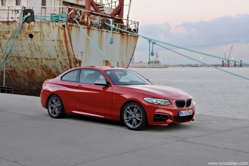 BMW_M235i_Coupe_09-1024x682.jpg