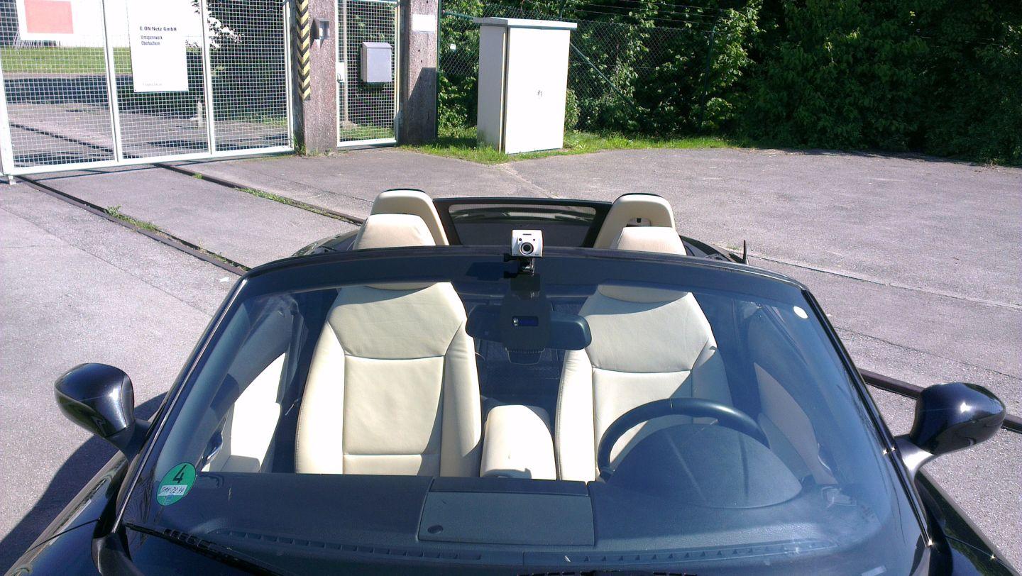 z4_sdrive_30i_camera_03oxt0.jpg