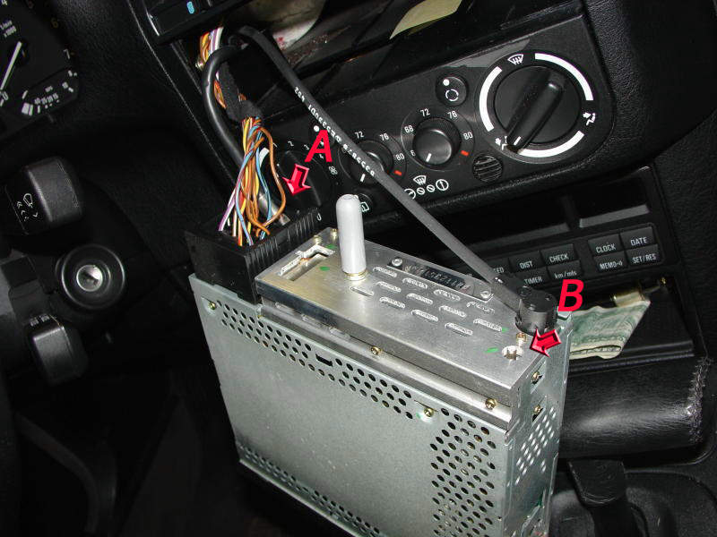 Bmw+radio+edited1211397238.jpg