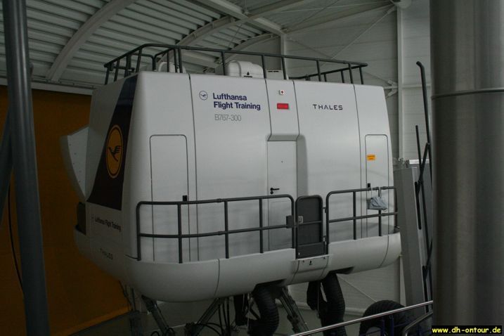 sim_b767_20.jpg