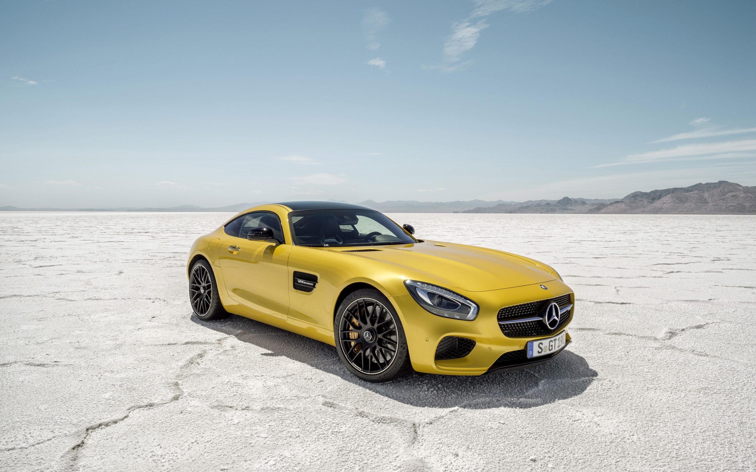 2015_mercedes_amg_gt_solarbeam-wide.jpg