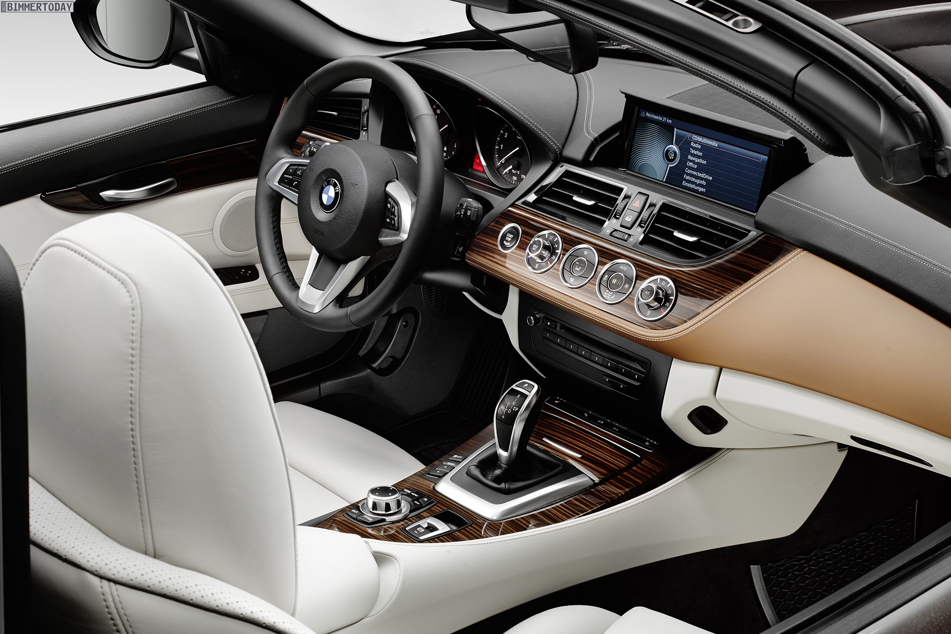 BMW-Z4-Design-Pure-Fusion-2014-E89-LCI-Edition-6.jpg