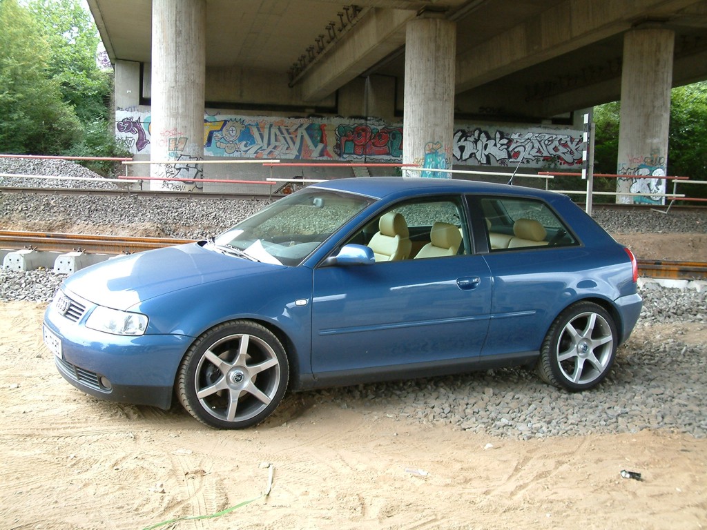 1526Audi001.jpg