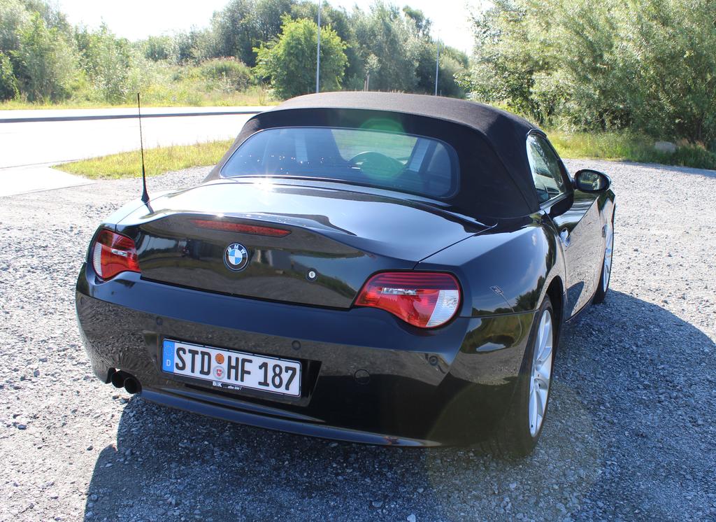 29957210xk.jpg
