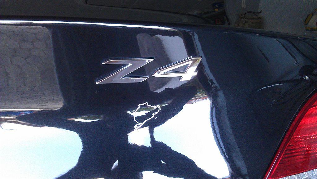 z4_sdrive_30i_liquid_02tja0.jpg