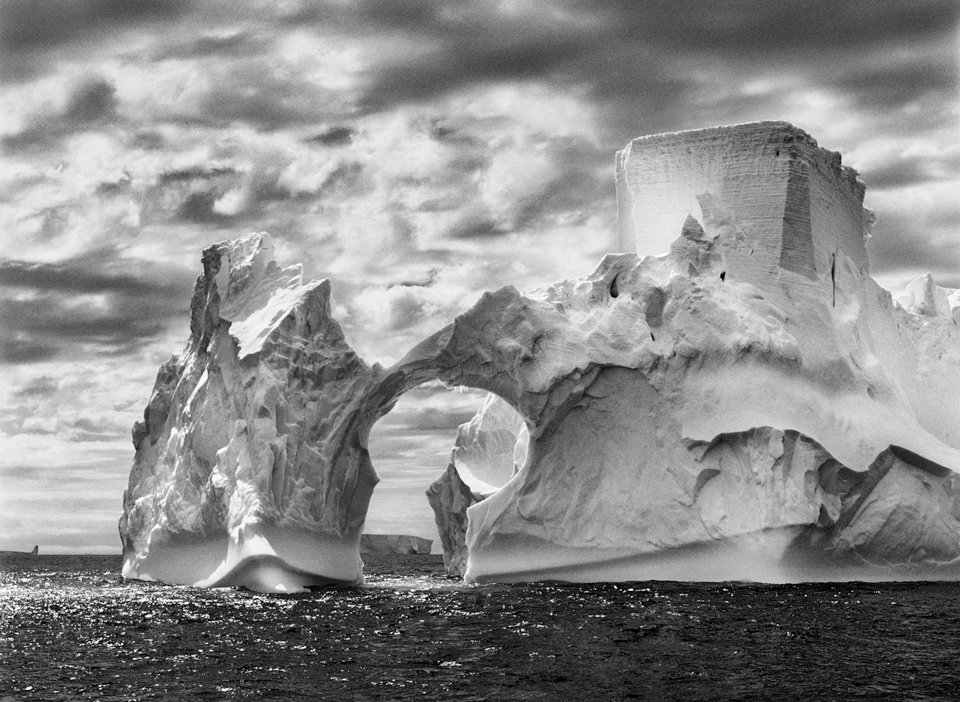 teaser_fo_salgado_genesis_top_1212171540_id_645724.jpg