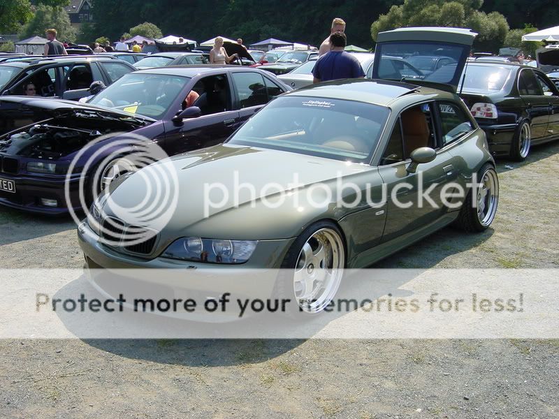 bmwz3coupeapartekleur.jpg
