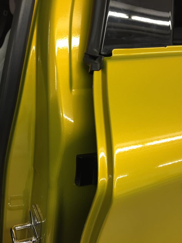24383184xr.jpg