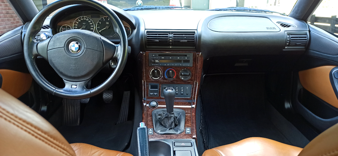 z3002.jpg