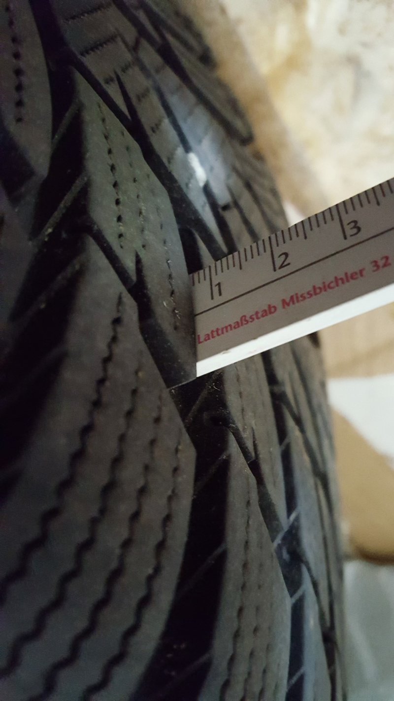 29829701vv.jpg