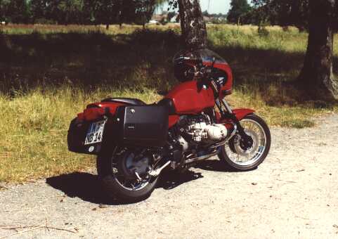 bmw04.jpg